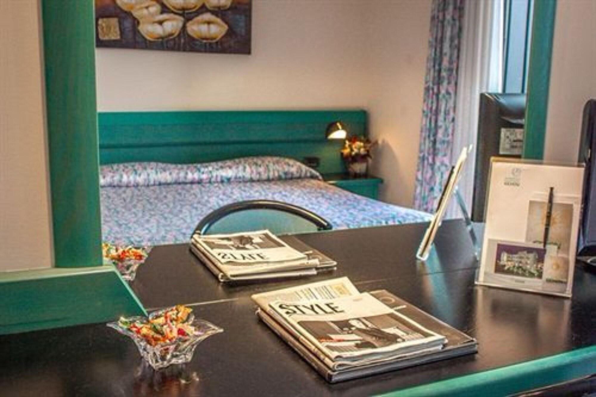 Hotel Eden Валеджо-суль-Минчо Экстерьер фото